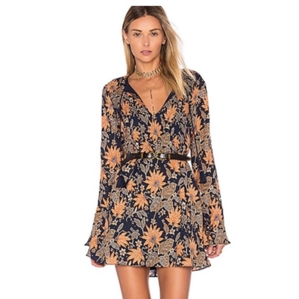 Tularosa Audrey Dress, Navy, Floral, Bell sleeves - Picture 1 of 15